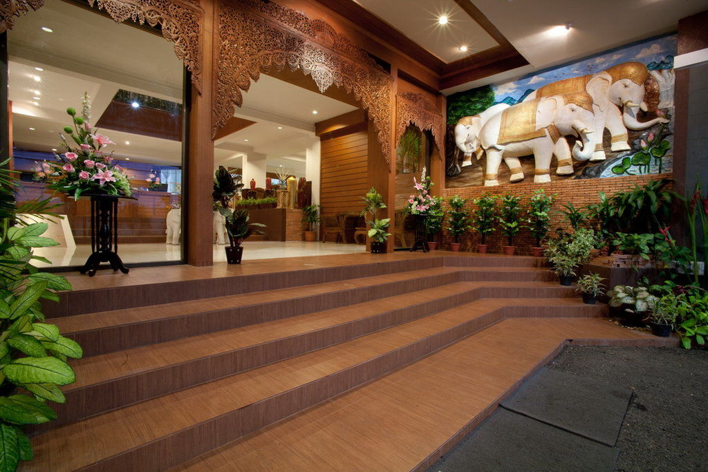 Bua Raya Hotel Chiang Mai Exterior photo